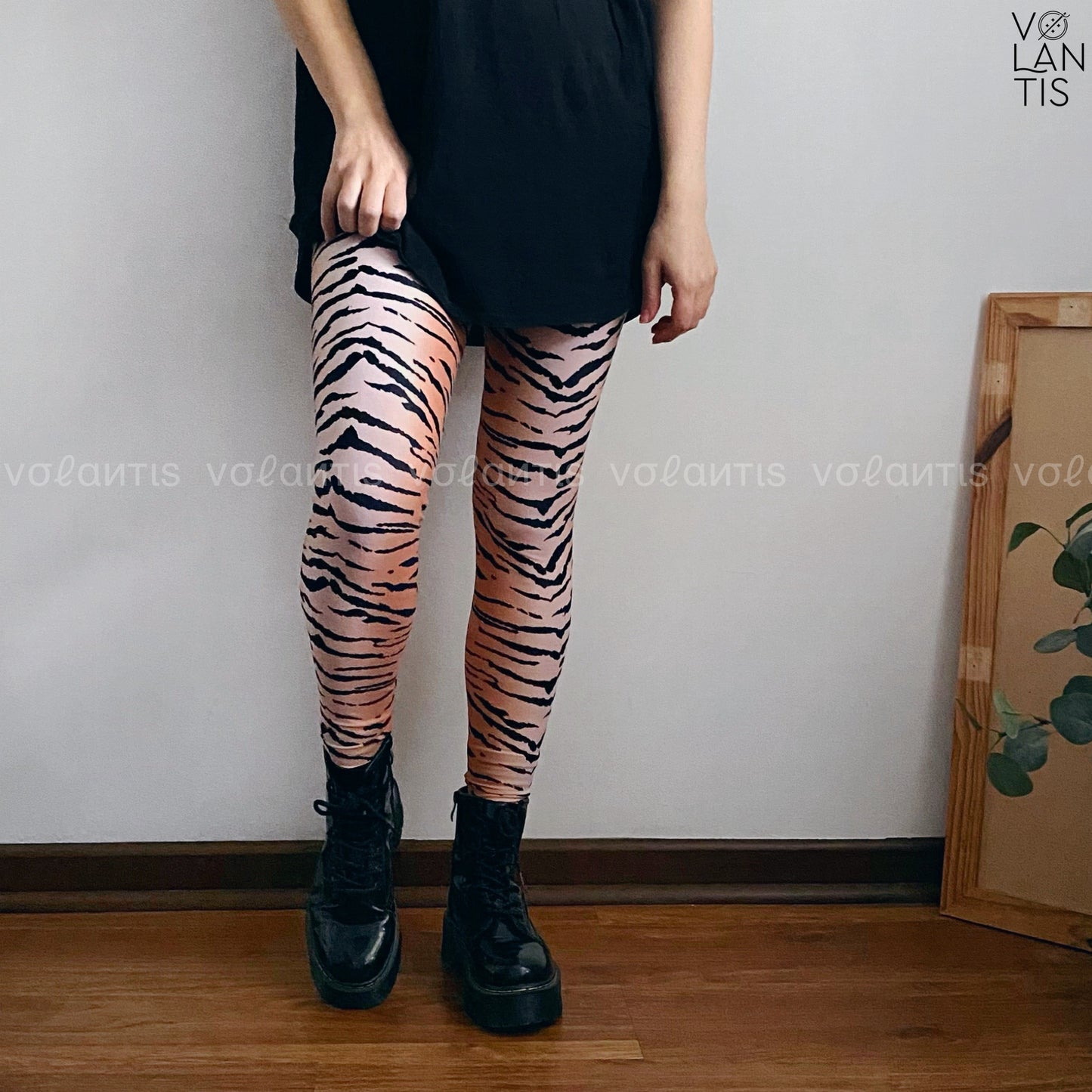 Calza Lycra Dupont tigre fondo cafe