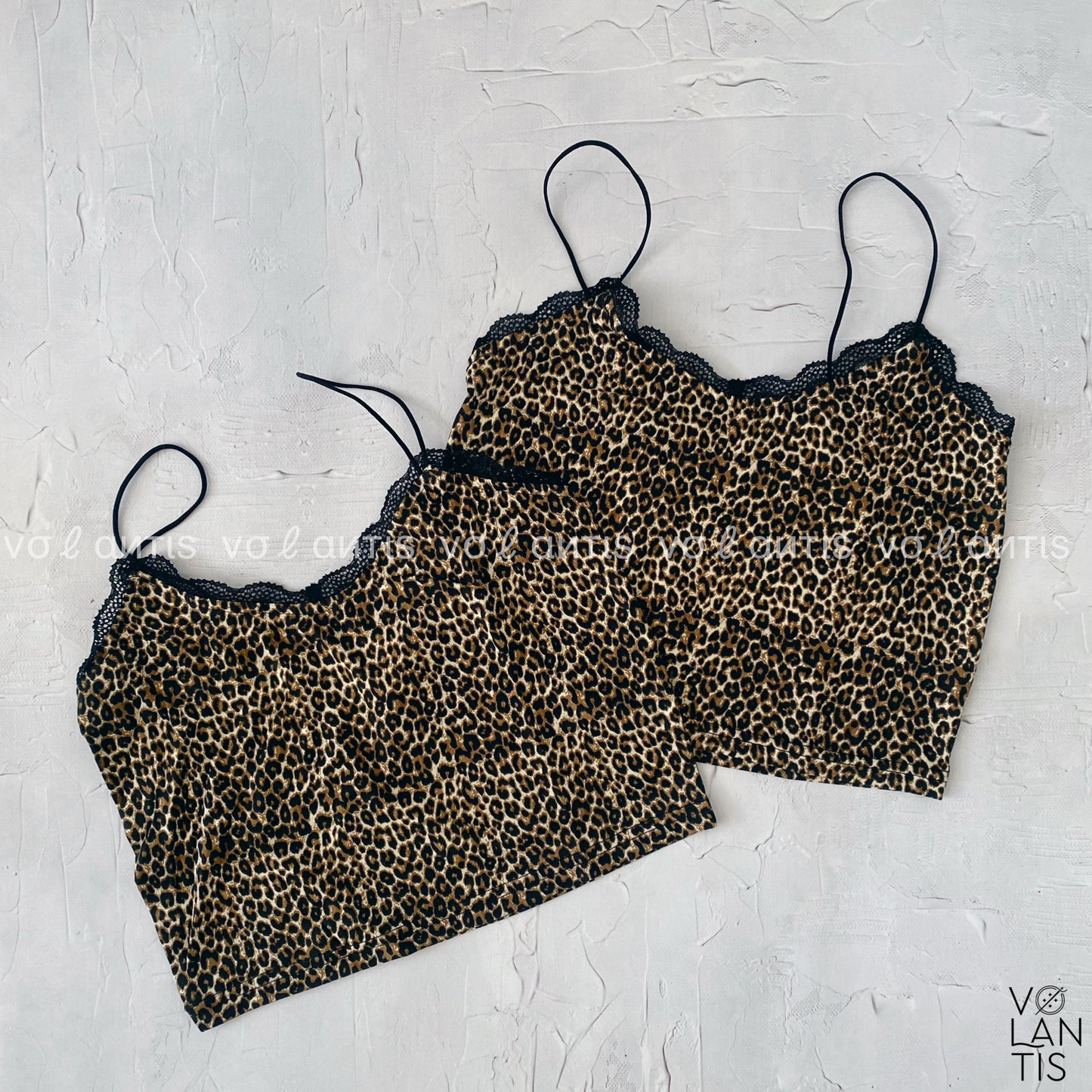 Crop Básico Leopardo